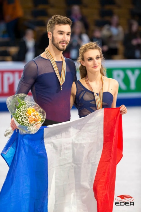 Ice Gallery Skates U.S.